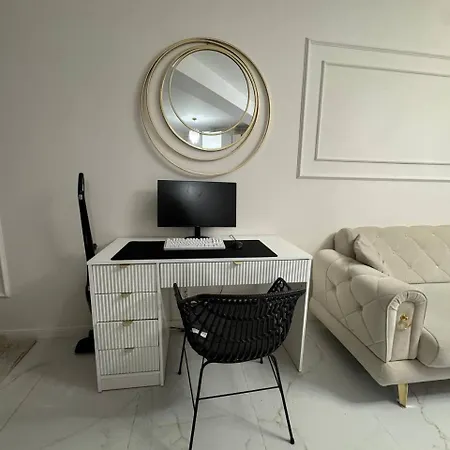 Mamaia Apartment *